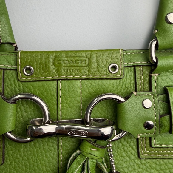 Coach Medium Hampton Lime Green Leather Y2K Carryall - Picture 4 of 11